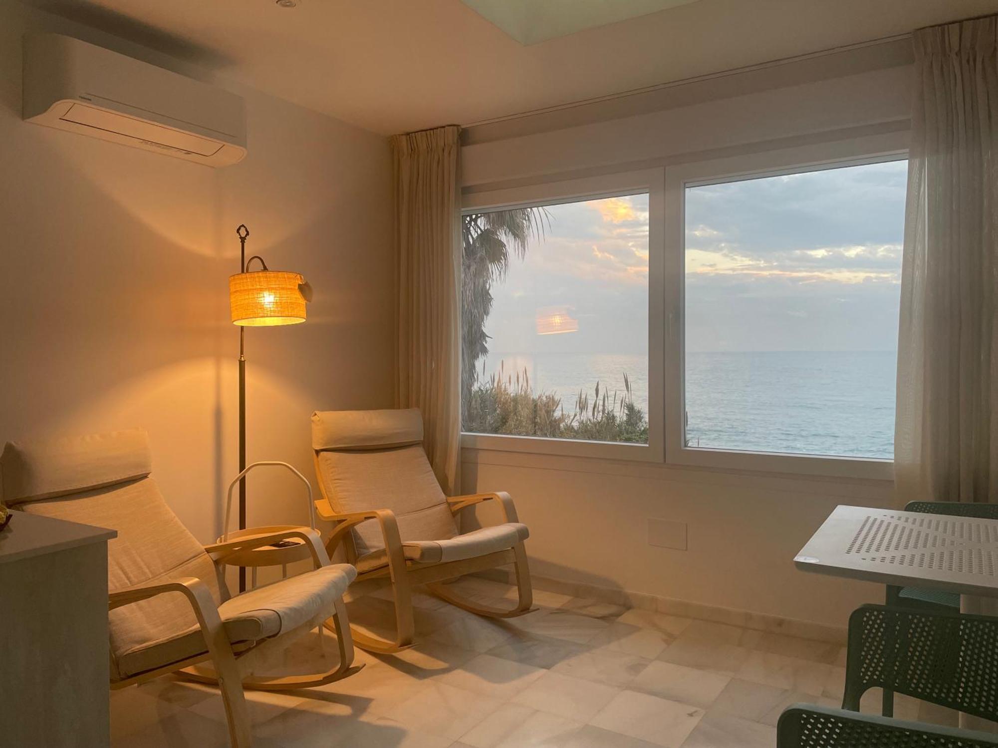 La Sirena Del Viento Bed & Breakfast Los Canos De Meca Dış mekan fotoğraf